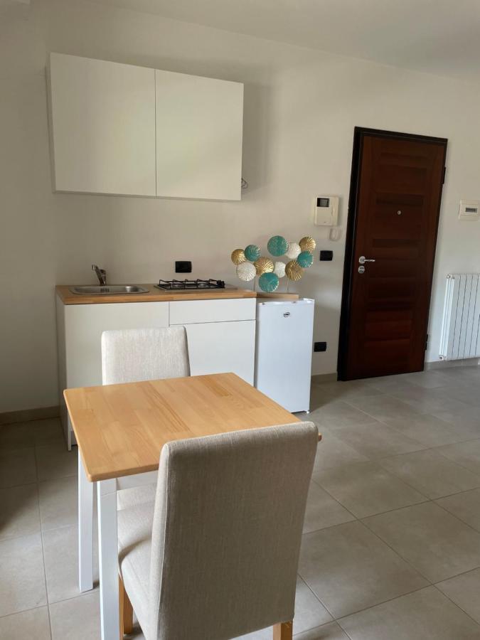 In Centro Apartment Avezzano Bagian luar foto